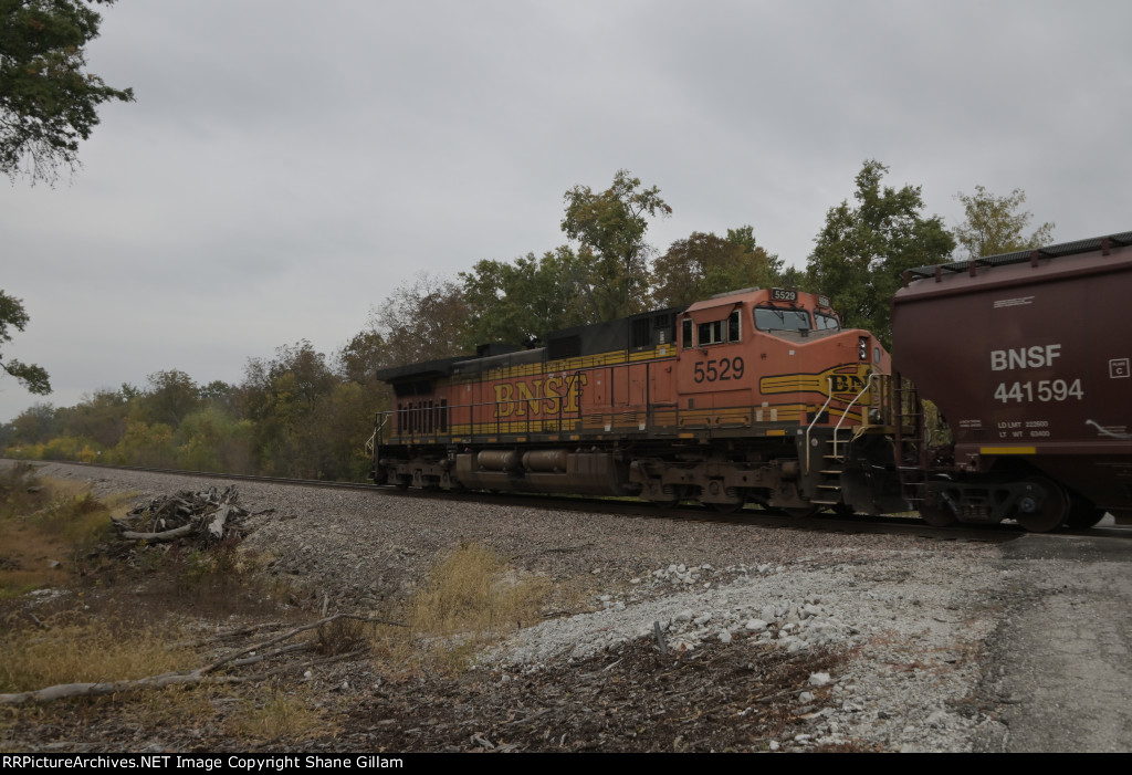 BNSF 5529